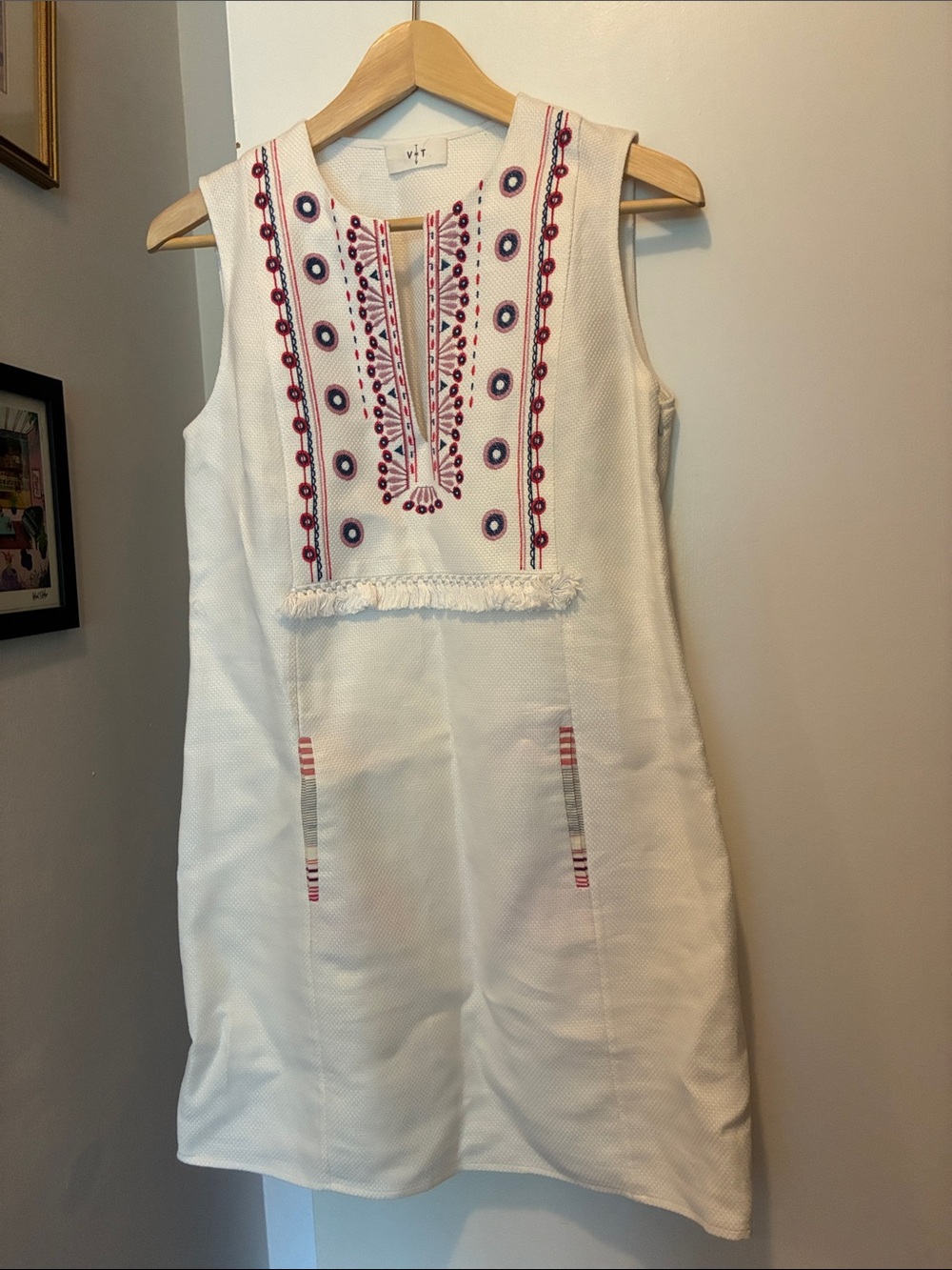 Cream Embroidered Sleeveless Mini Dress by VmT